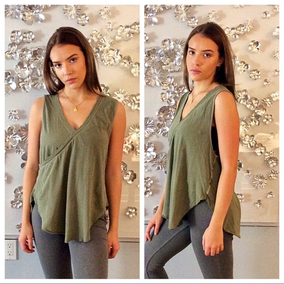 Free People Tops - Free People olive top size XS